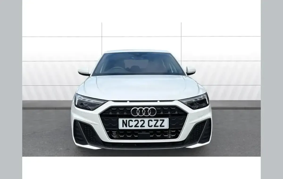 Used Audi A1 S-Line 108 HP (79 kW) 2022 White SUV