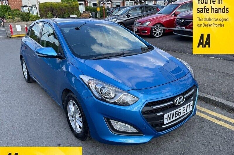 Blue Used 2016 Hyundai i30 SE Hatchback | £6,000 (Fair price) - Image 1/1