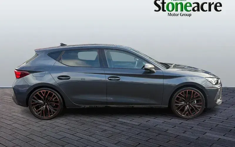 Used Cupra Leon 204 HP (150 kW) 2025 Grey Hatchback