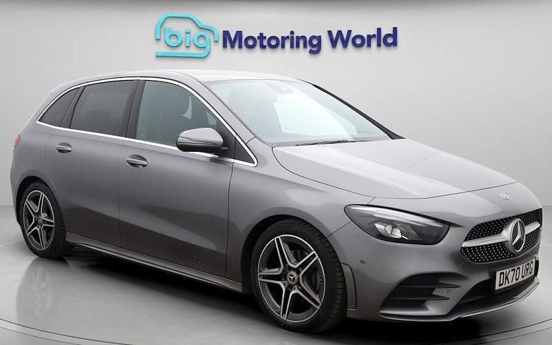 Used Mercedes B200 Executive 163 HP (119 kW) 2022 MPV