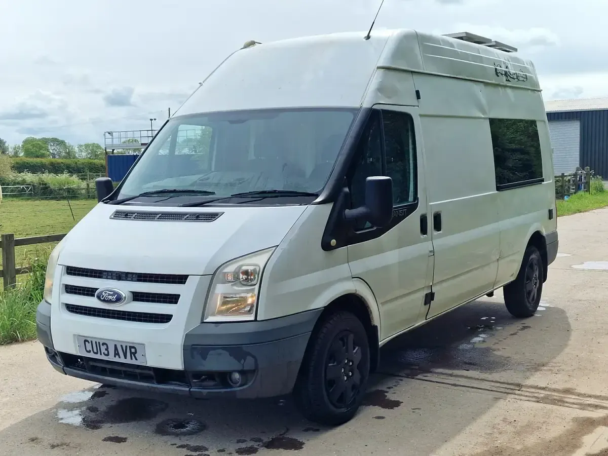 Used Ford Transit 125 HP (91 kW) 2013 White Van
