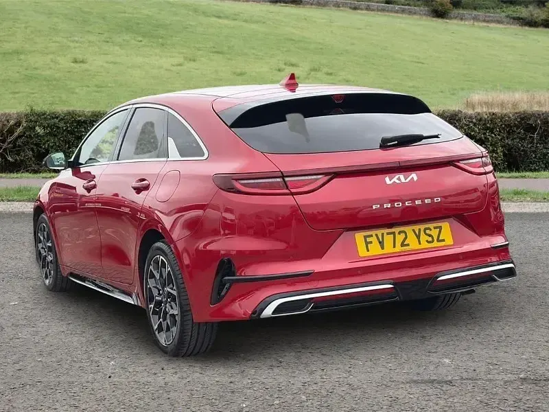 Used Kia ProCeed GT-Line 158 HP (116 kW) 2022 Red Estate