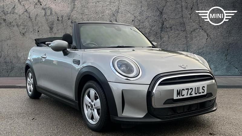 Used Mini Cooper Classic 134 HP (98 kW) 2023 Silver Hatchback