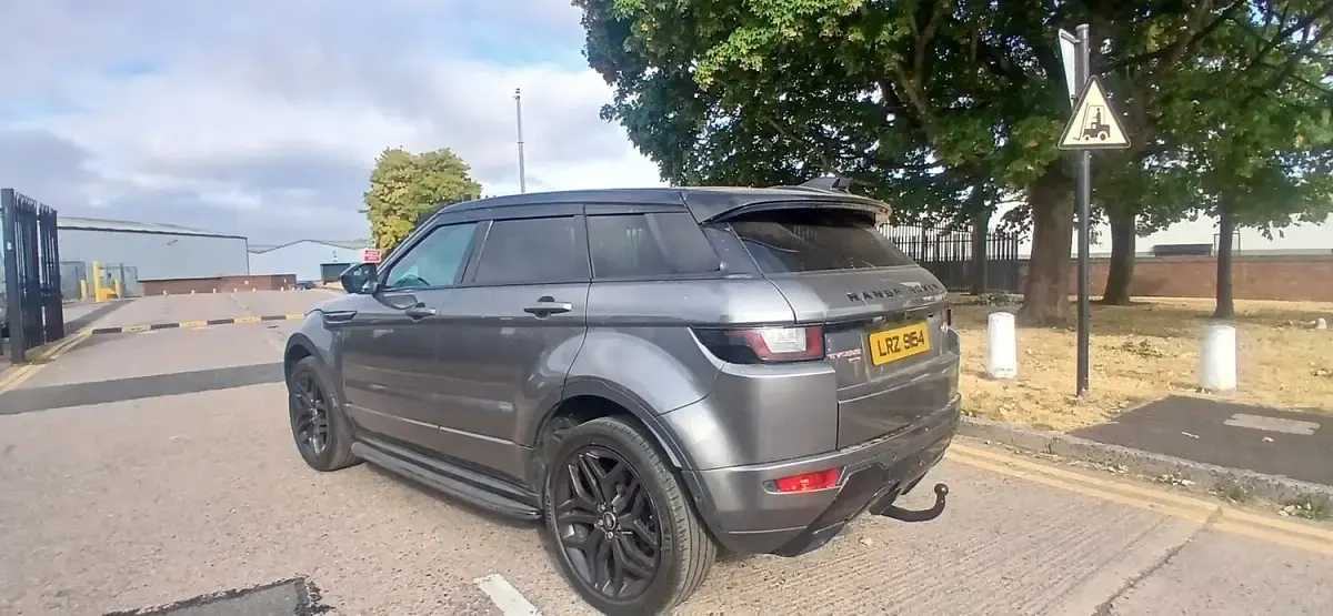 Used Land Rover Range Rover evoque HSE Dynamic 2017 Grey Estate