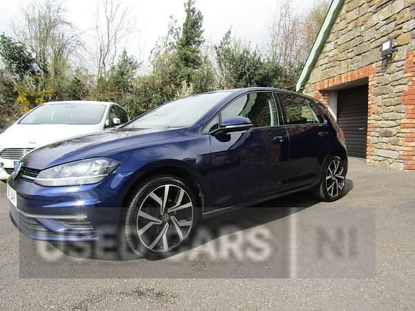 Used VW Golf VII SE 2017 Blue Hatchback