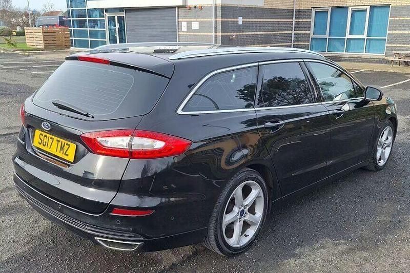 Used Ford Mondeo Titanium 210 HP (154 kW) 2017 Black Estate