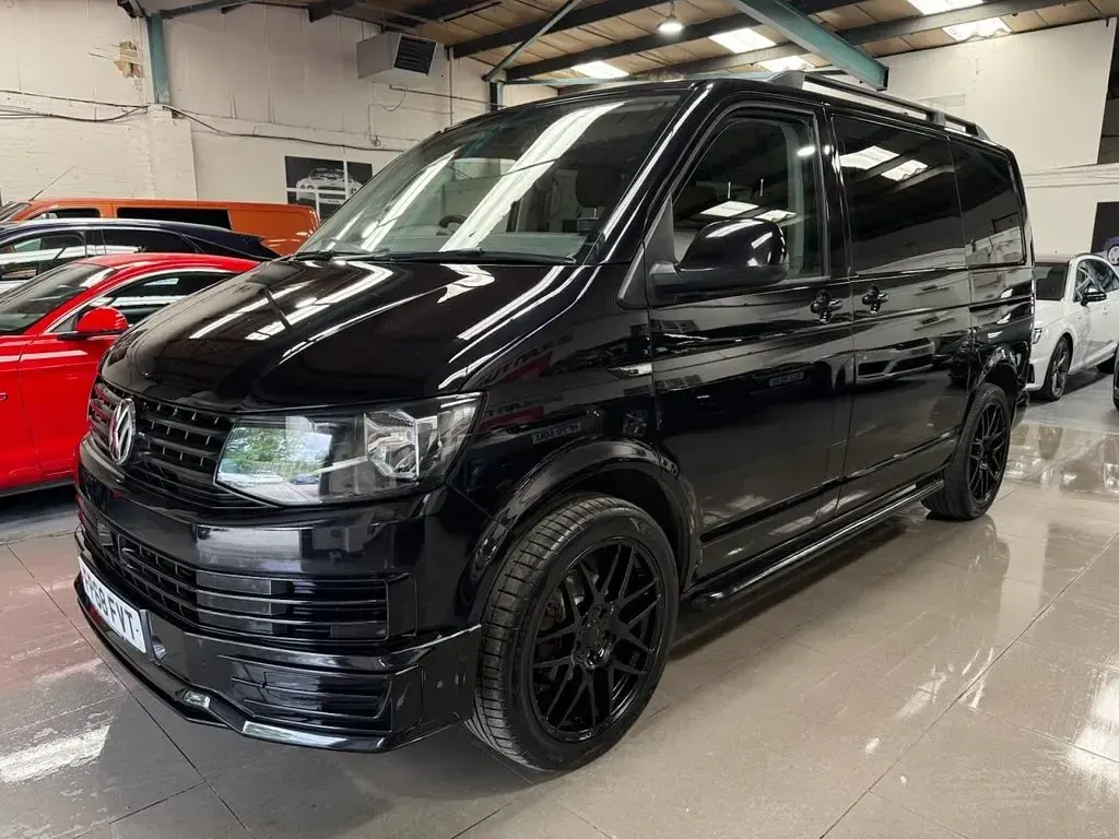 Used VW Shuttle S 2018 Black MPV