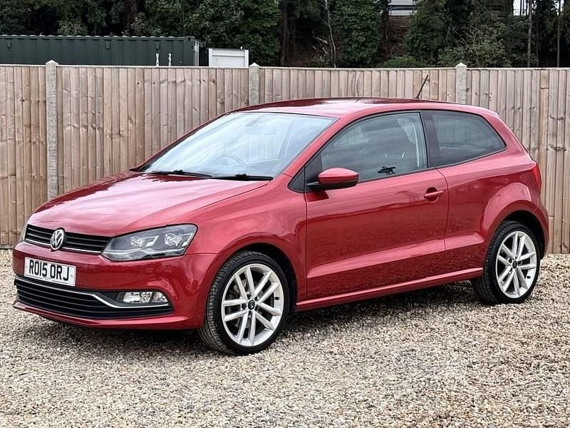 Red Used 2015 VW Polo SEL Hatchback | £7,800 (Good price) - Image 1/4