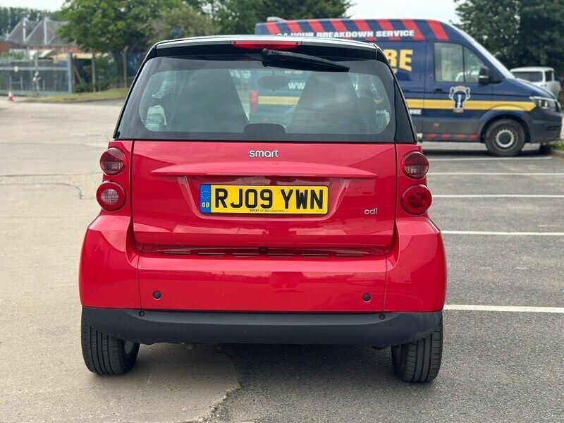 Image 2/4