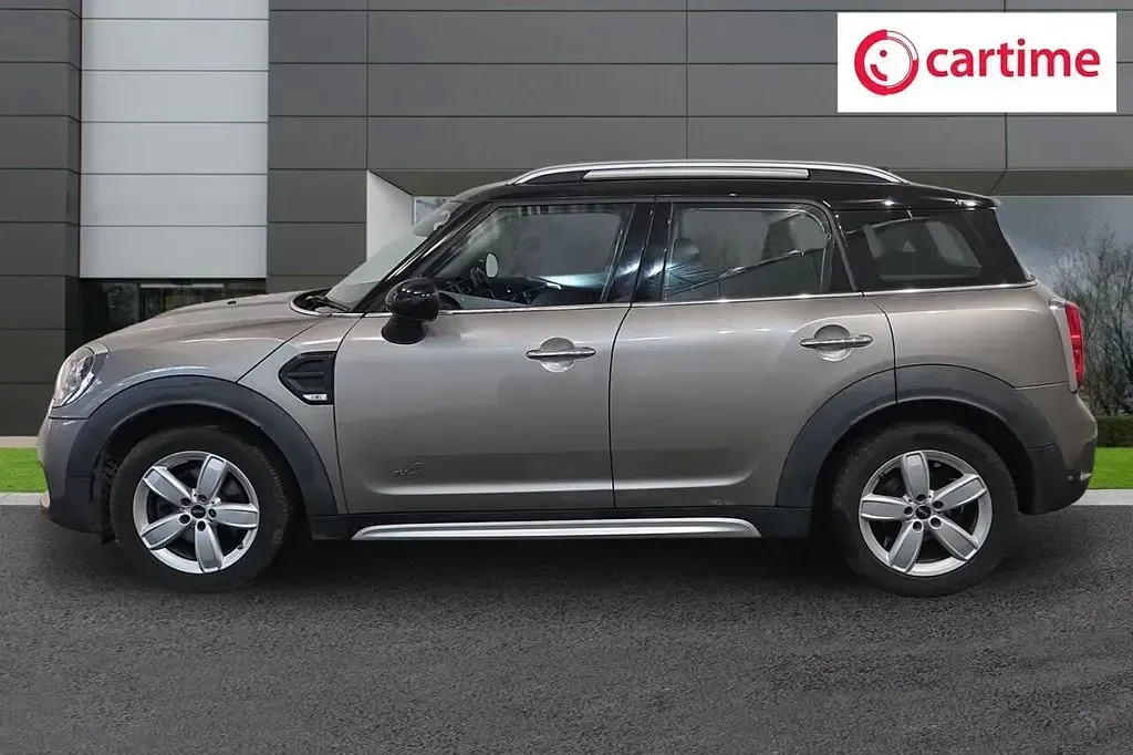 Used Mini Cooper Countryman Classic 136 HP (100 kW) 2019 Silver SUV