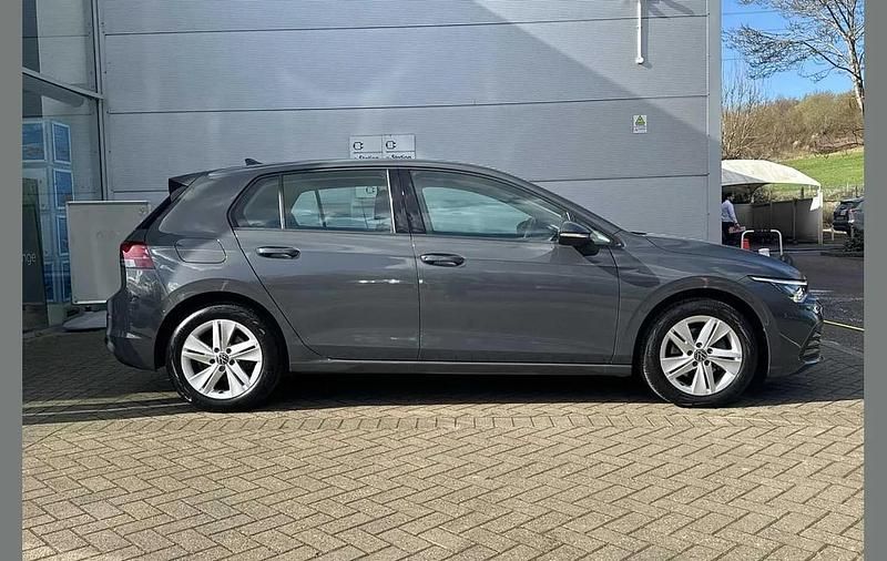 Used VW Golf VIII Life 147 HP (108 kW) 2021 Grey Hatchback