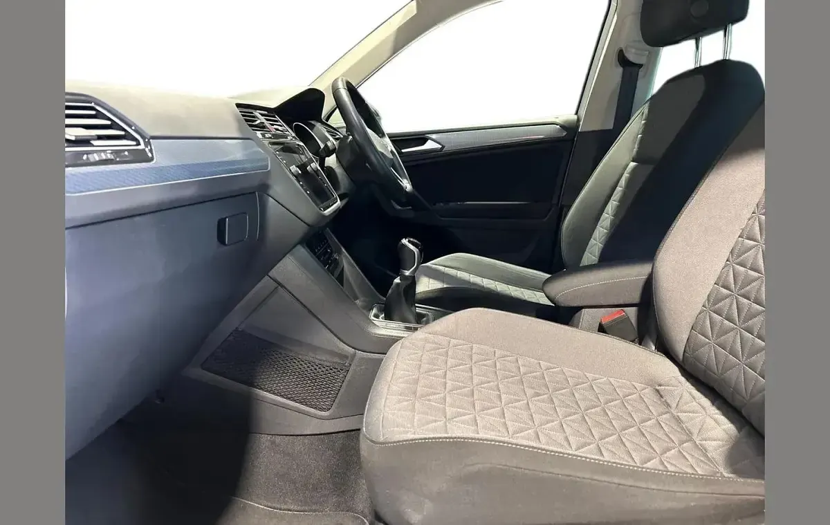 Used VW Tiguan Life 150 HP (110 kW) 2022 White SUV