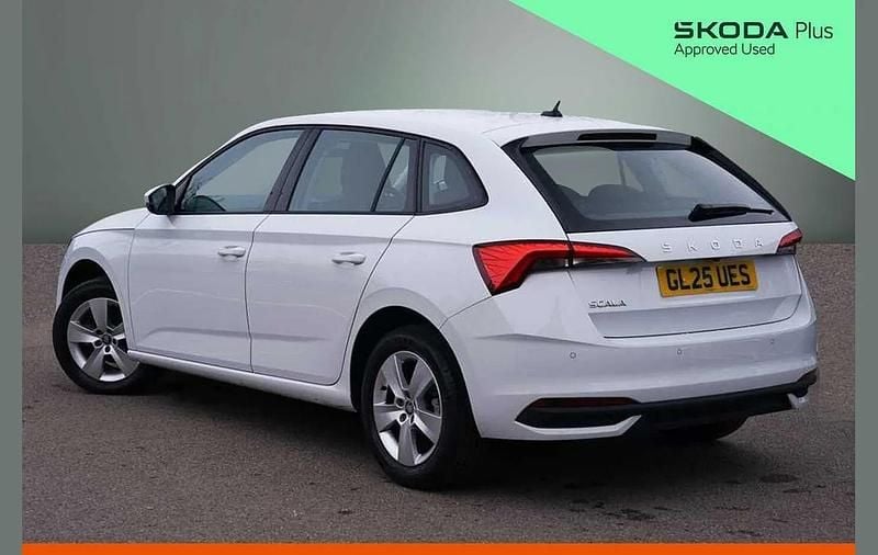 Used Skoda Scala SE 113 HP (83 kW) 2025 Moon white metallic Hatchback