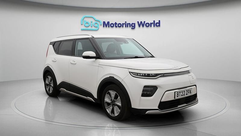 Used Kia Soul EV 147 kW (201 HP) 2022 SUV