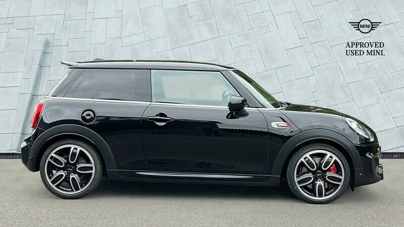 Used Mini John Cooper Works Hatch 228 HP (167 kW) 2021 Black Hatchback