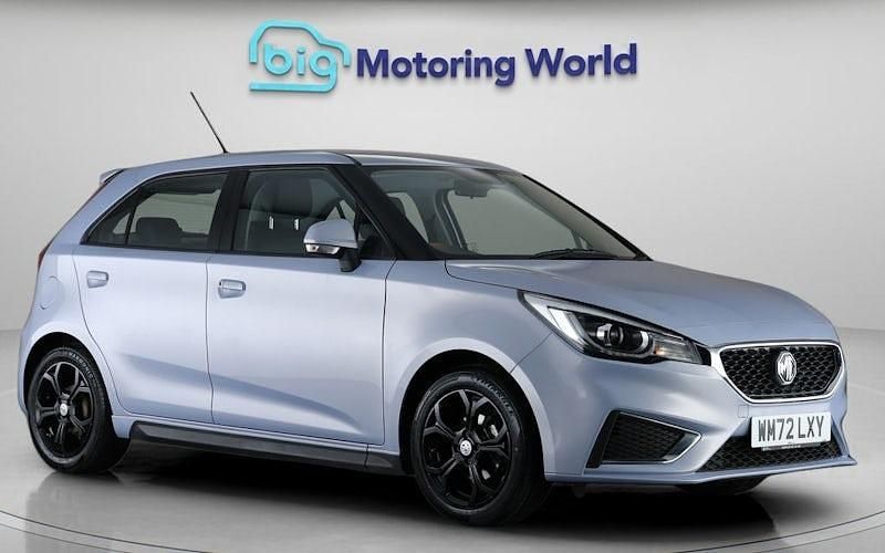 Usado MG MG3 Exclusive 106 HP (77 kW) 2023 Prateado Citadino