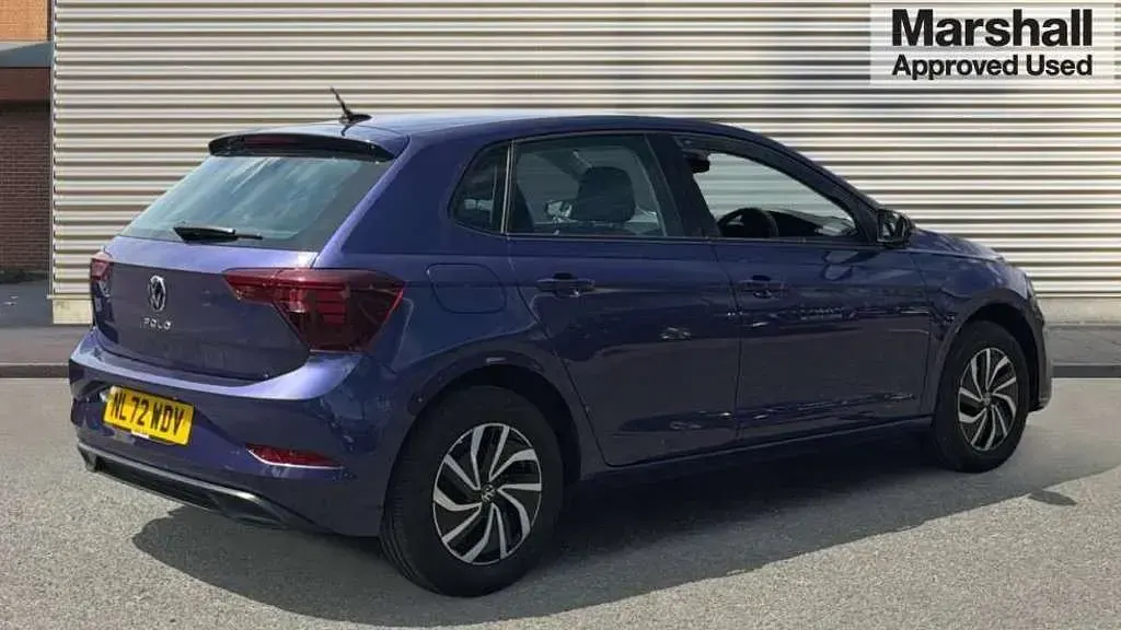 Used VW Polo Life 95 HP (69 kW) 2022 Purple Hatchback