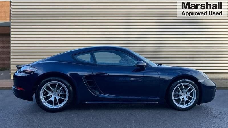 Used Porsche 718 Cayman 300 HP (220 kW) 2019 Blue Coupe