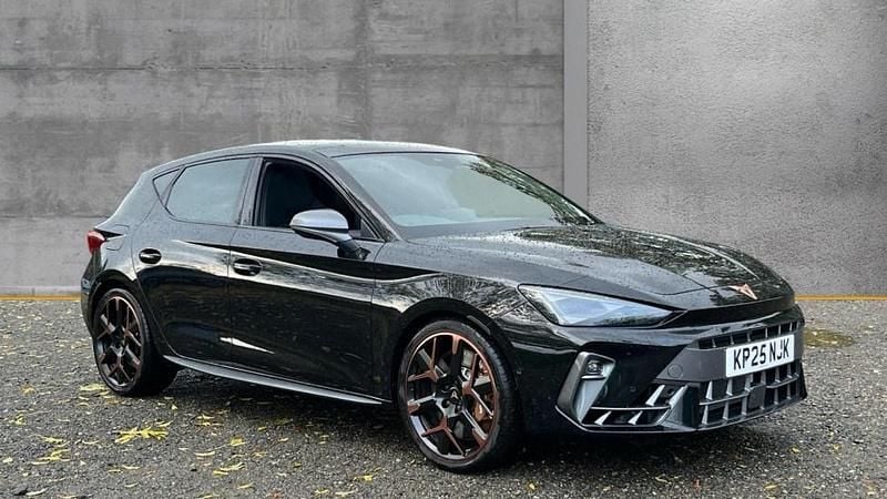 Midnight black Used 2025 Cupra Leon VZ3 Hatchback | £32,740 (Expensive) - Image 1/4
