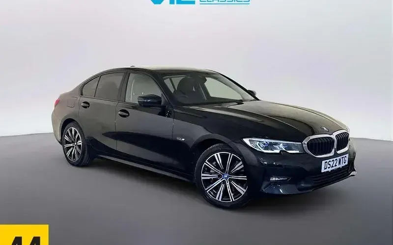 Used BMW 330e Comfort Edition 292 HP (214 kW) 2022 Sedan