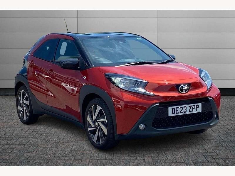 Red Used 2023 Toyota Aygo Hatchback | £12,901 (Fair price) - Image 1/3