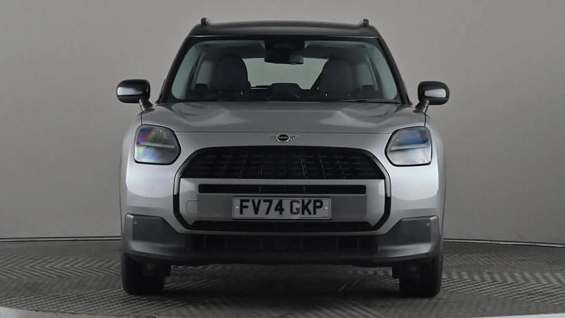 Used Mini Countryman Classic 170 HP (125 kW) 2024 Silver SUV