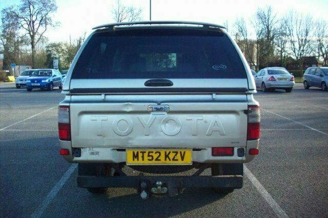 Usado Toyota HiLux 102 HP (75 kW) 2002 Pickup