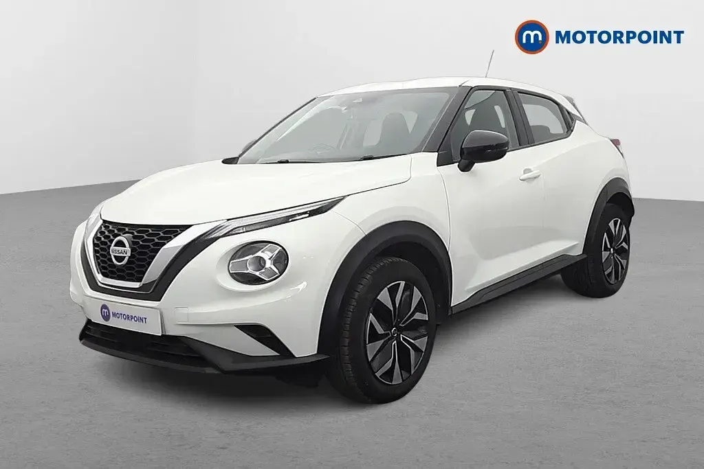 Used Nissan Juke Acenta 114 HP (83 kW) 2022 White SUV