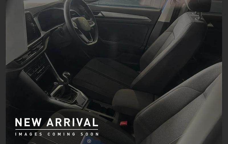 Used VW T-Roc Match 147 HP (108 kW) 2024 Blue SUV