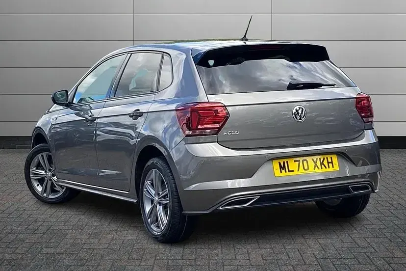 Used VW Polo R-line 115 HP (84 kW) 2020 Limestone grey Hatchback