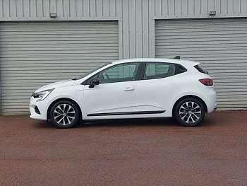 Usado Renault Clio V Evolution 145 HP (106 kW) 2023 Branco Citadino