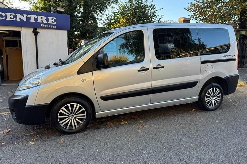 Silver Used 2014 Peugeot Expert Access Van | £6,000 (Super price) - Image 1/1