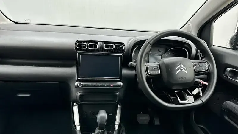 Gebraucht Citroën C3 Aircross PureTech 130 PS (95 kW) 2023 Rot SUV