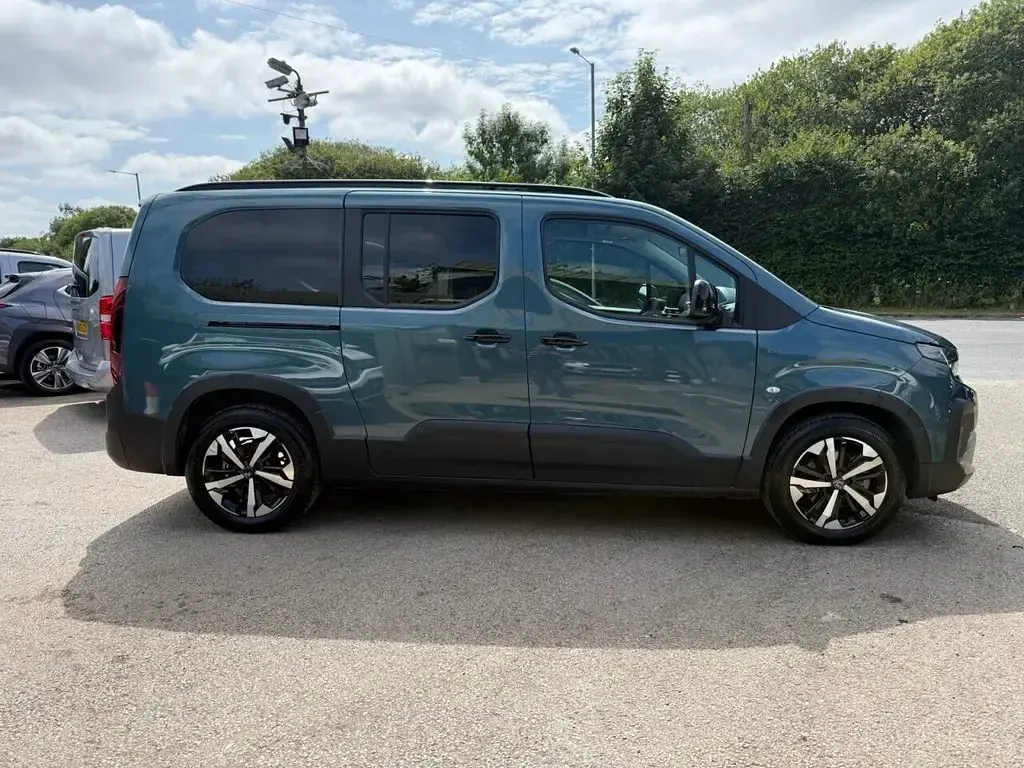 New Peugeot e-Rifter GT 11 kW (15 HP) 2026 Blue MPV