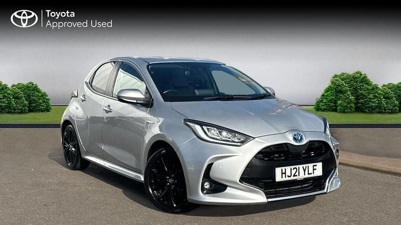 Tyrol silver Used 2021 Toyota Yaris Hybrid Hatchback | £16,736 (Good price) - Image 1/4