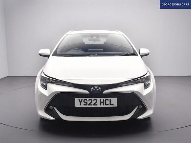 Usado Toyota Corolla 122 HP (89 kW) 2022 Branco Carrinha
