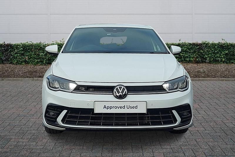 Used VW Polo R-line 95 HP (69 kW) 2024 White Hatchback