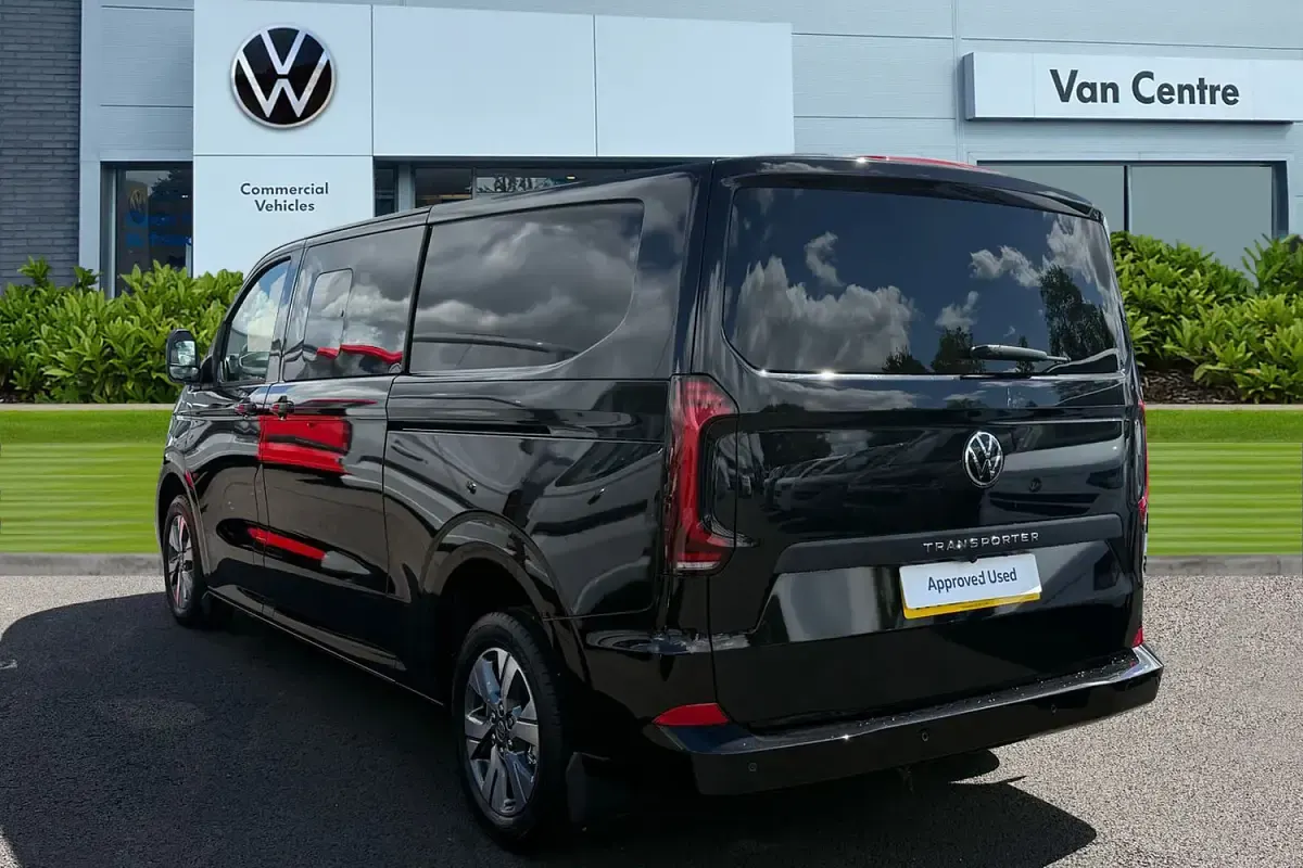 New VW T7 Pro 2026 Black Van