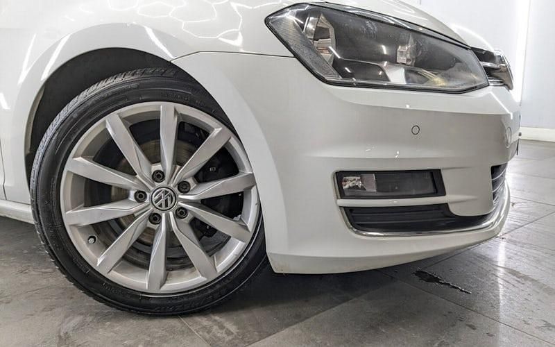 Used VW Golf VII GT 150 HP (110 kW) 2015 White Hatchback