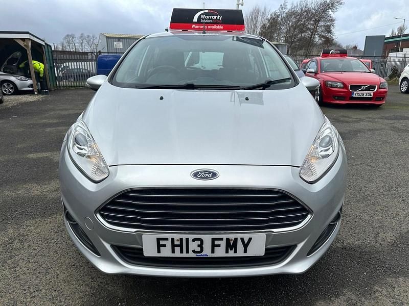 Used Ford Fiesta Zetec 2013 Silver Hatchback