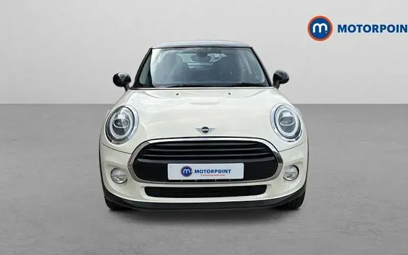 Used Mini Cooper Classic 136 HP (100 kW) 2021 Hatchback