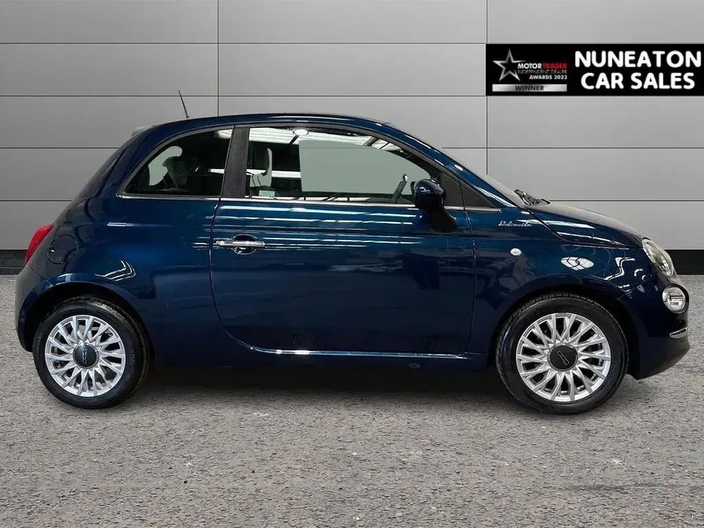 Used Fiat 500 Dolcevita 70 HP (51 kW) 2023 Blue Hatchback