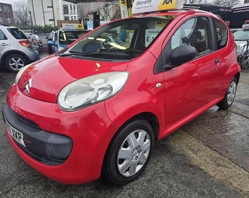 Used Citroën C1 67 HP (49 kW) 2007 Red Hatchback