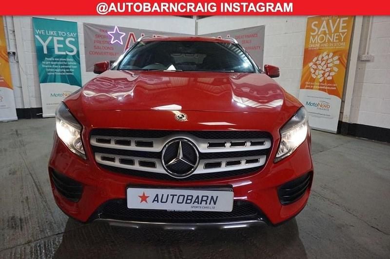 Used Mercedes GLA200 AMG line 156 HP (114 kW) 2018 Red SUV