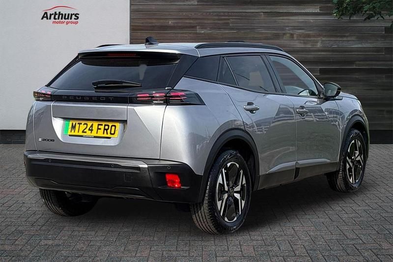 Used Peugeot e-2008 Allure 98 kW (134 HP) 2024 Grey SUV