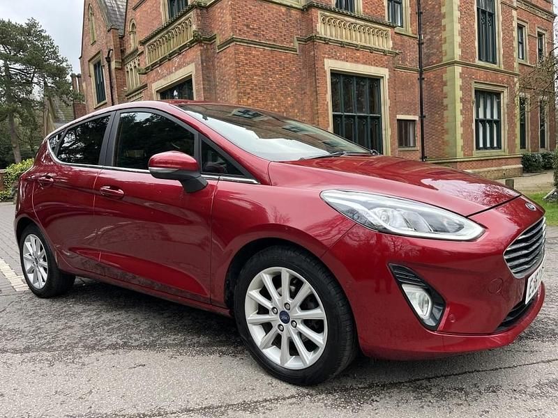 Red Used 2017 Ford Fiesta Titanium Hatchback | £7,281 (Fair price) - Image 1/4