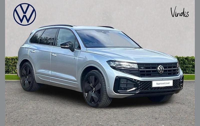 Used VW Touareg Black Edition 286 HP (210 kW) 2025 Silver SUV