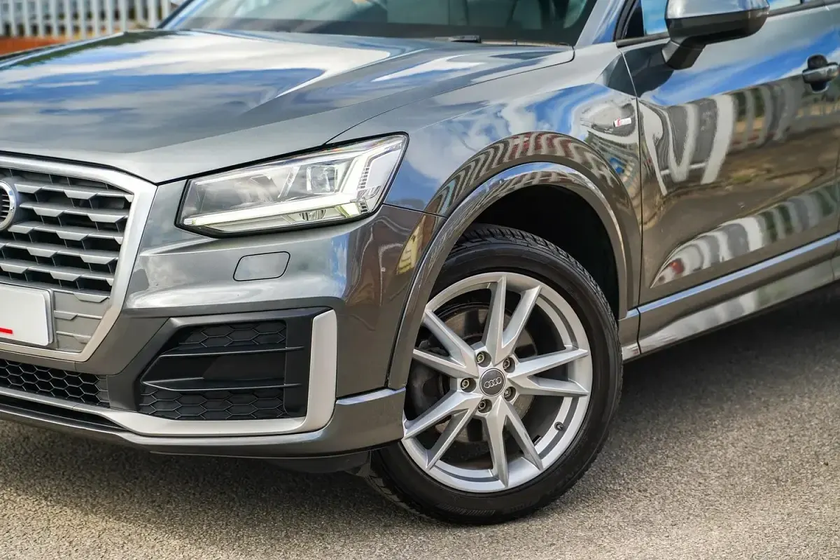 Used Audi Q2 S-Line 150 HP (110 kW) 2016 Grey SUV