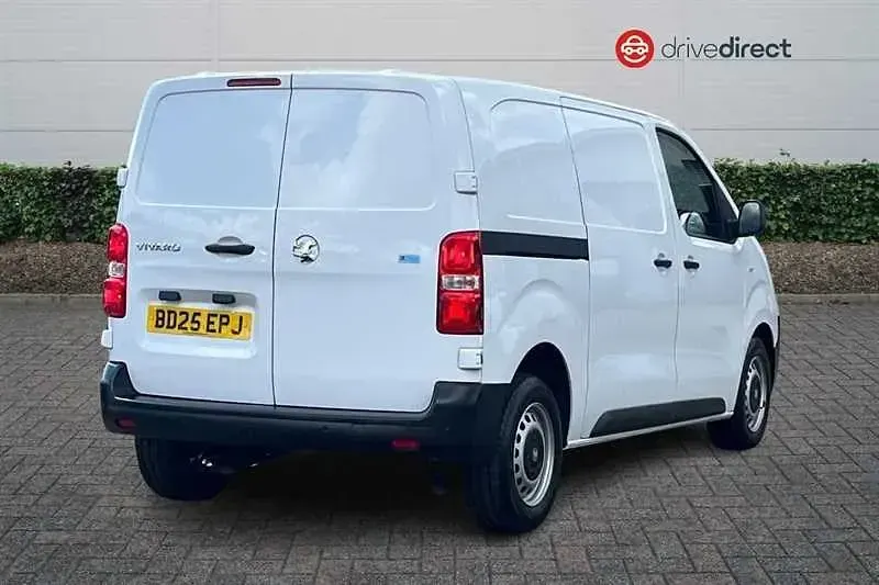 Gebraucht Vauxhall Vivaro S 120 PS (88 kW) 2025 Weiß Van / Kleinbus
