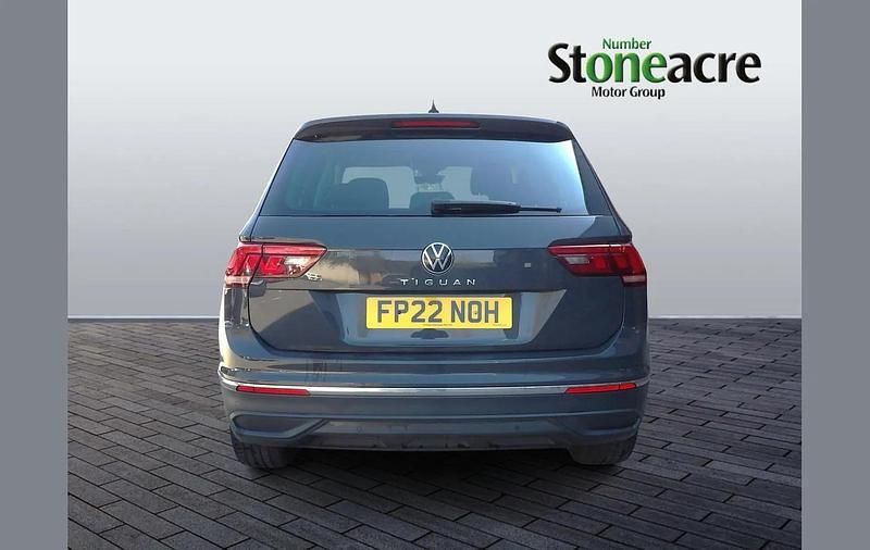 Used VW Tiguan Life 150 HP (110 kW) 2022 Grey SUV